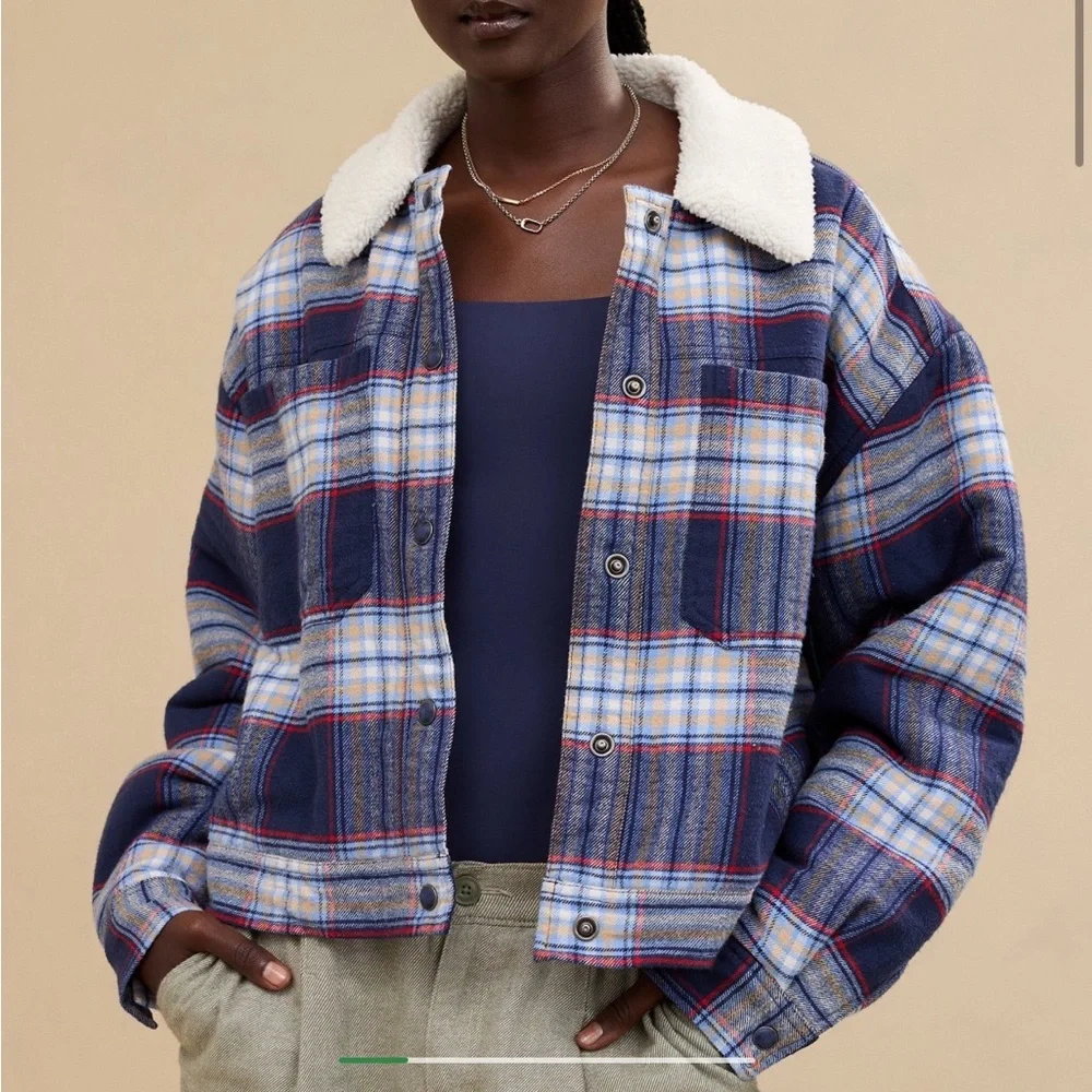 New, Aerie Cropped Plaid Sherpa Jacket - Picture 1 of 16